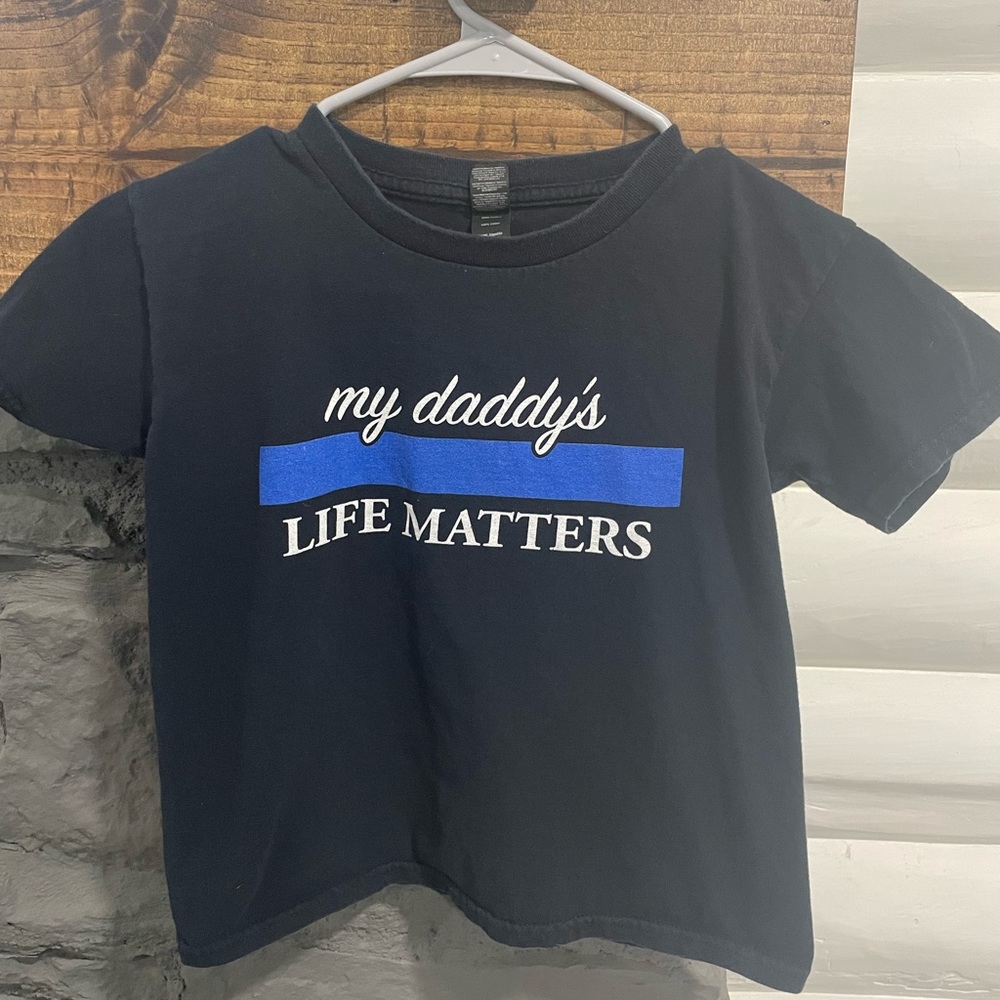 My Daddy’s Life Matters Youth small Thin Blue Line Police Shirt